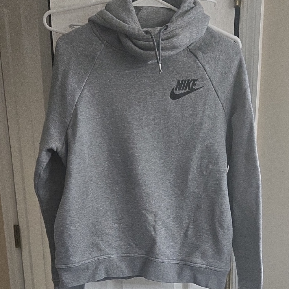 Nike Heather Gray Pullover Hoodie